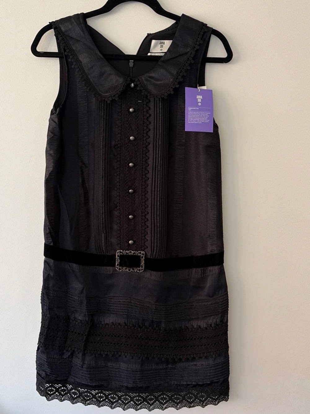 Anna Sui Black Sleeveless Lace-Trim Shift Dress with Velvet Belt